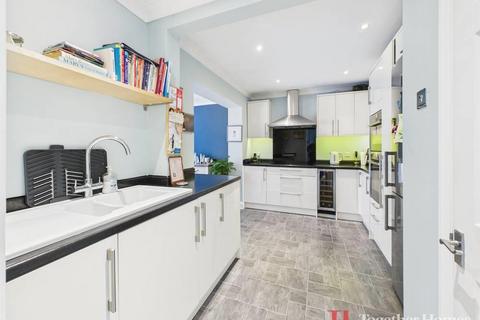 undefined, Kingaby Gardens, Rainham
