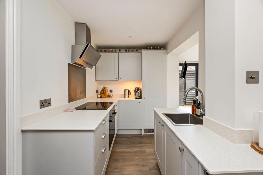 Kitchen/ Dining