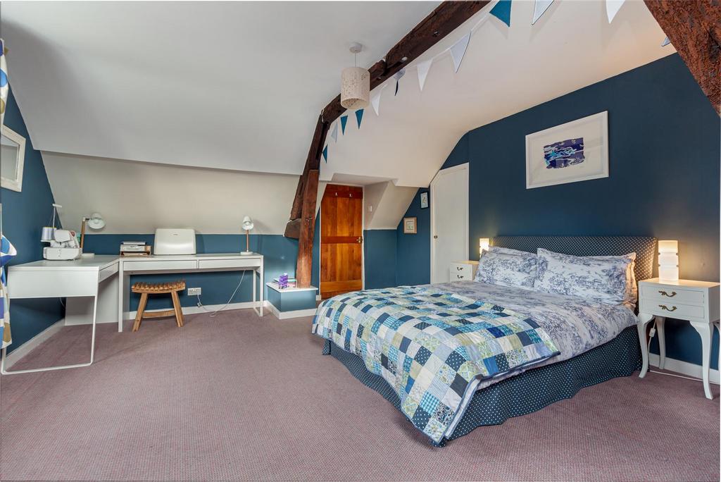 Bedroom-2-2.jpg