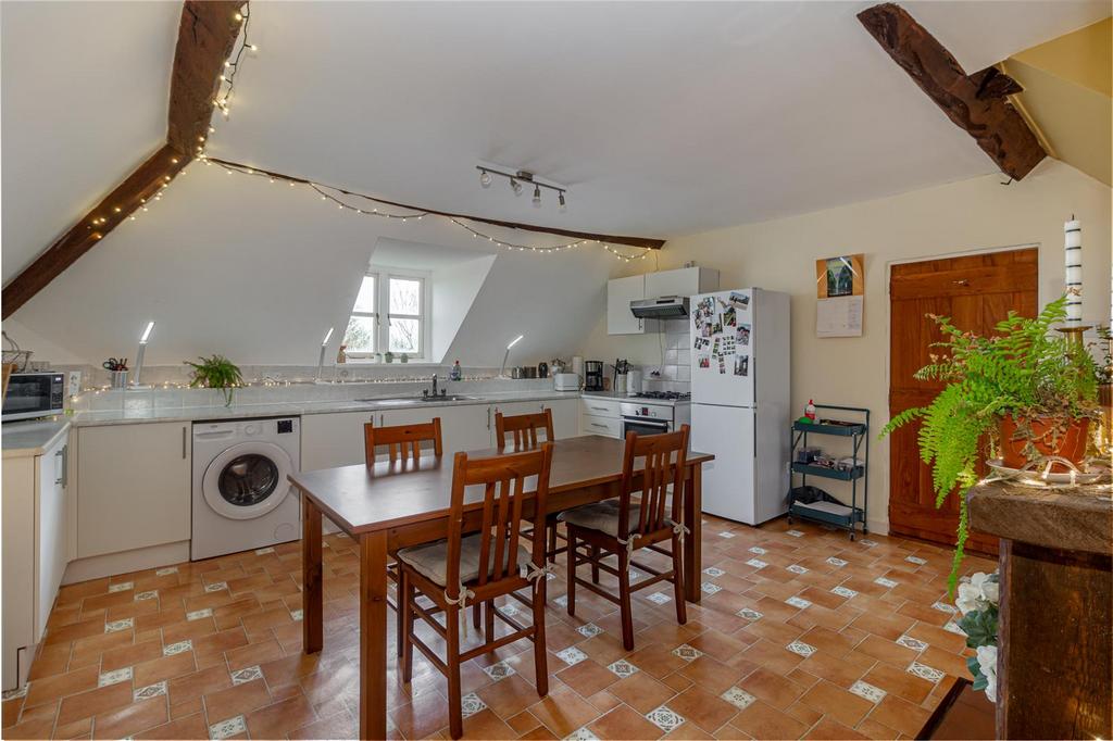 Kitchen-2.jpg