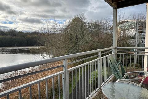 2 bedroom flat for sale, Burford Gardens, Cardiff