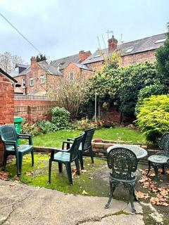 5 bedroom house to rent, ng7 2ds