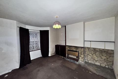 undefined, Ash Road, Aldershot GU12