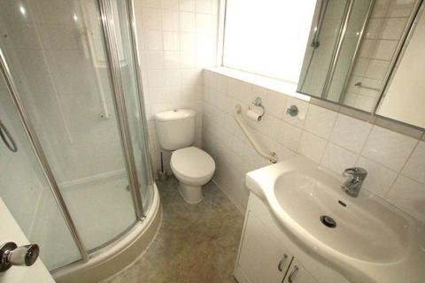2 bedroom semi-detached bungalow for sale, Penrose Avenue, Watford WD19