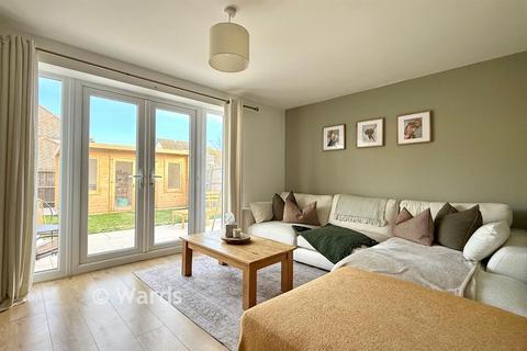 3 bedroom end of terrace house for sale, Aurum Close, Whitstable CT5