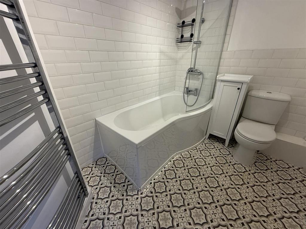 BATHROOM &amp; WC