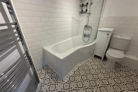 undefined, Lauren Close, Springhead, Oldham