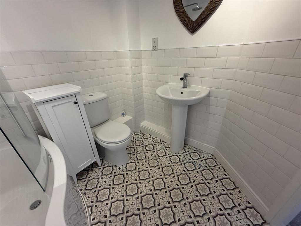BATHROOM &amp; WC