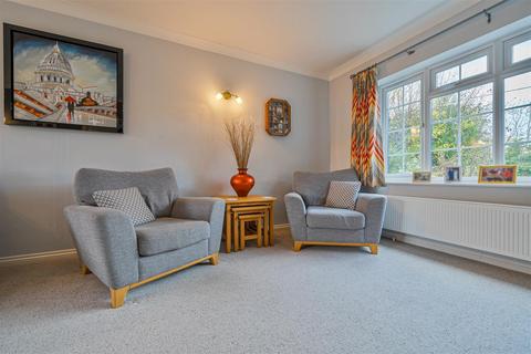 5 bedroom detached house for sale, Lake Lane, Barnham
