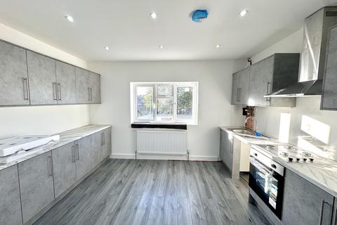 undefined, Greenford Avenue,  London, W7