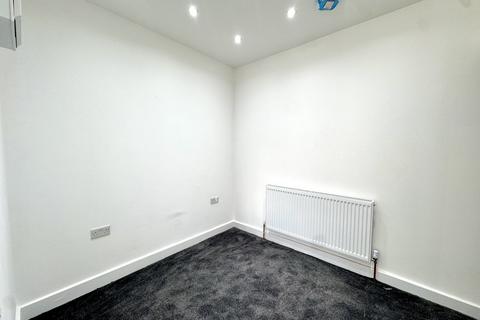 undefined, Greenford Avenue,  London, W7