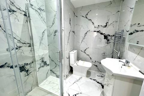 undefined, Greenford Avenue,  London, W7