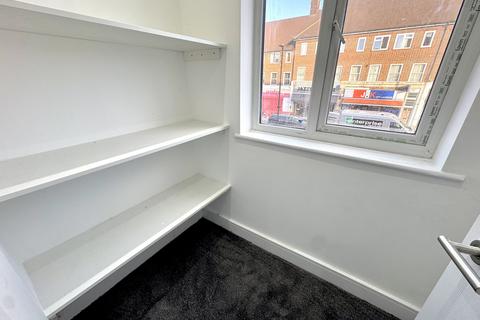 undefined, Greenford Avenue,  London, W7