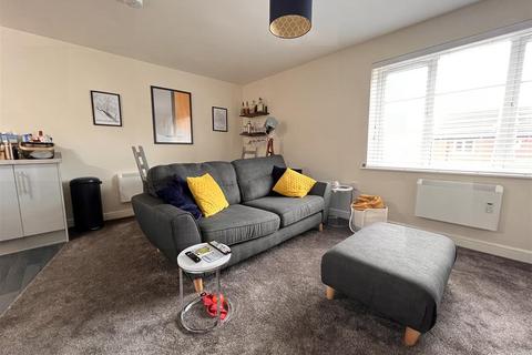 undefined, Cricklade Road, Swindon SN2