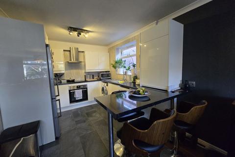 1 bedroom flat to rent, Wellington Road, Enfield, EN1
