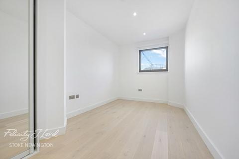 3 bedroom apartment to rent, Trego Road, LONDON