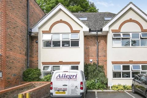 Office to rent, Moon Ln Barnet EN5 5YL
