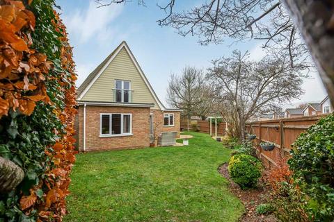 4 bedroom detached house for sale, Meadow Close, Goring RG8
