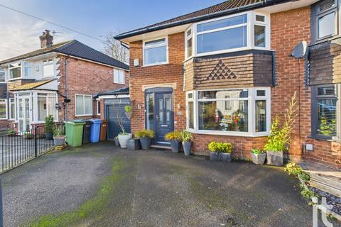 3 bedroom semi-detached house for sale, Pennine Road, Woodley, Stockport, SK6