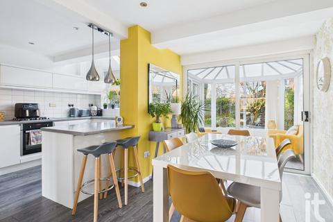 3 bedroom semi-detached house for sale, Pennine Road, Woodley, Stockport, SK6