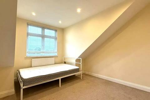 undefined, St. Peters Road, Uxbridge UB8