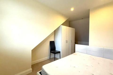 undefined, St. Peters Road, Uxbridge UB8