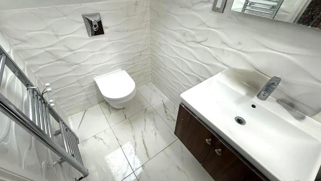 En suite.jpg