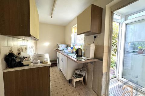 2 bedroom terraced house for sale, Southern Road, Southport, PR8 2AE