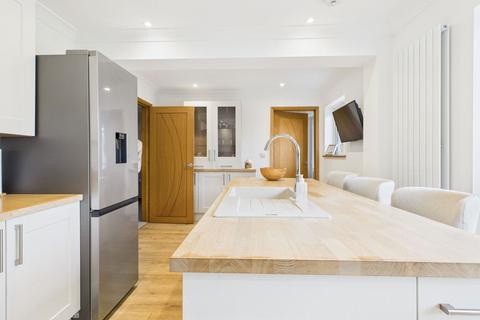 3 bedroom detached house for sale, Golden Avenue, East Preston, West Sussex, BN16 1QT