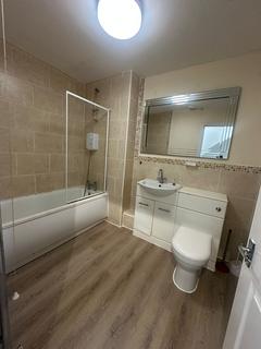 undefined, 14 Albert Gardens, Luton