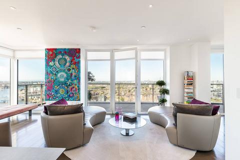 3 bedroom flat to rent, Coda Residence, Battersea, LONDON, SW11