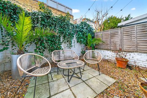 undefined, Thorparch Road, London SW8