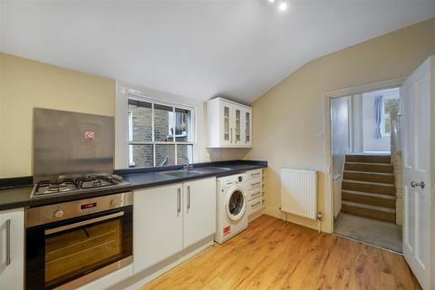 1 bedroom flat for sale, Bendemeer Road, Putney