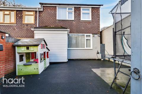 undefined, Slade Close, Chatham