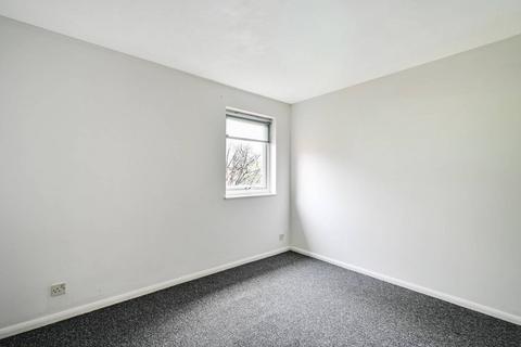 undefined, Hedgerley Court, Goldsworth Park, Woking, GU21