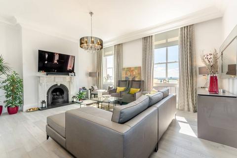 undefined, The Downs, Wimbledon, London, SW20