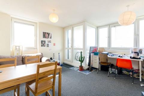 undefined, St Peters Road, Kingston, Kingston upon Thames, KT1