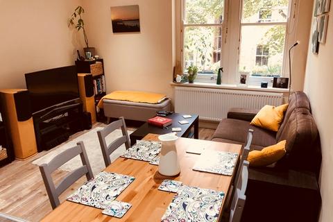 2 bedroom flat to rent, Middle Lane, Crouch End N8