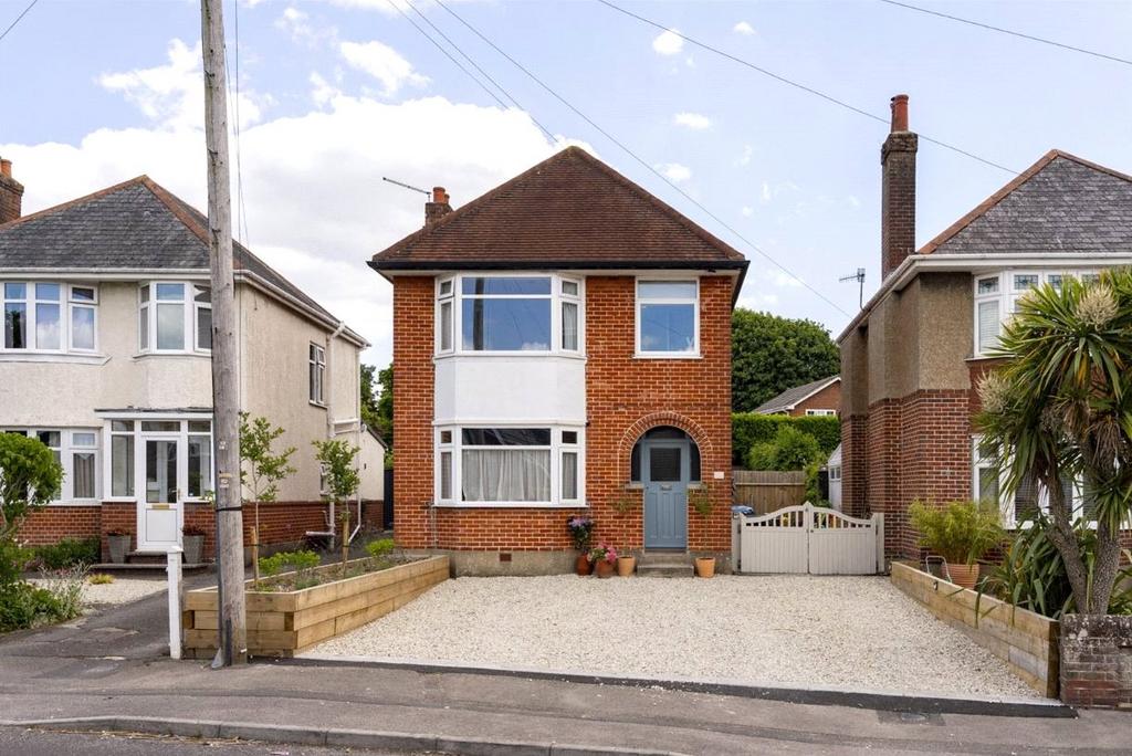 Hennings Park Road