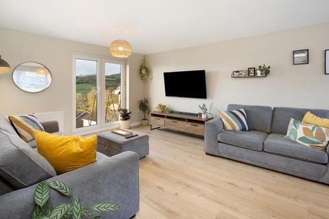 3 bedroom semi-detached house for sale, Armada Drive, Teignmouth, TQ14