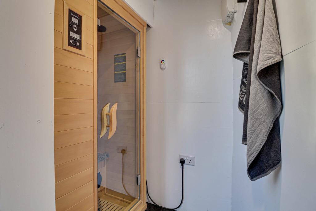 Sauna in Garden