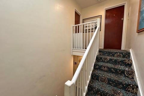 undefined, FIRST FLOOR ONE BEDROOM FLAT, NEWLY DECORATED, LOCATED ON CHRISTCHURCH ROAD - POKESDOWN