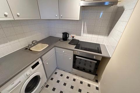 undefined, FIRST FLOOR ONE BEDROOM FLAT, NEWLY DECORATED, LOCATED ON CHRISTCHURCH ROAD - POKESDOWN