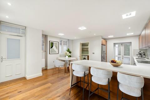 3 bedroom flat to rent, Lincoln Court, 42 Maida Vale, London, W9