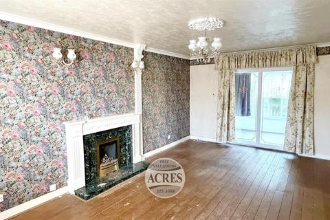 3 bedroom detached house for sale, Beaton Road, Four Oaks
