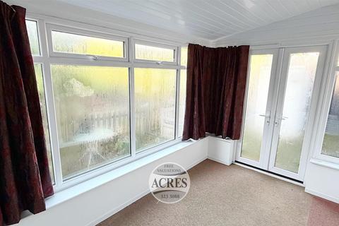 3 bedroom detached house for sale, Beaton Road, Four Oaks