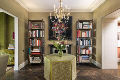 4 bedroom terraced house for sale, Walton Place, London, SW3