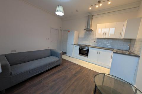 1 bedroom ground floor maisonette to rent, Middleton Hall Road, Cotteridge, Birmingham, B30