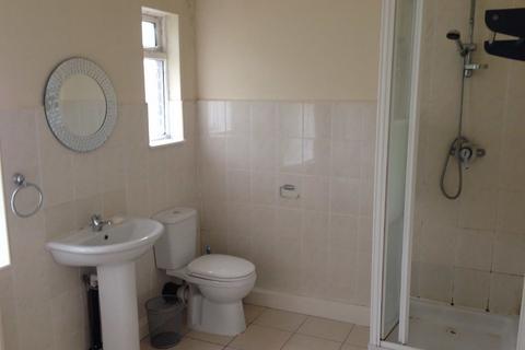 undefined, North Hill Road, Leeds LS6