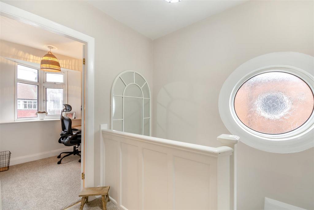 8672865-interior27.jpg